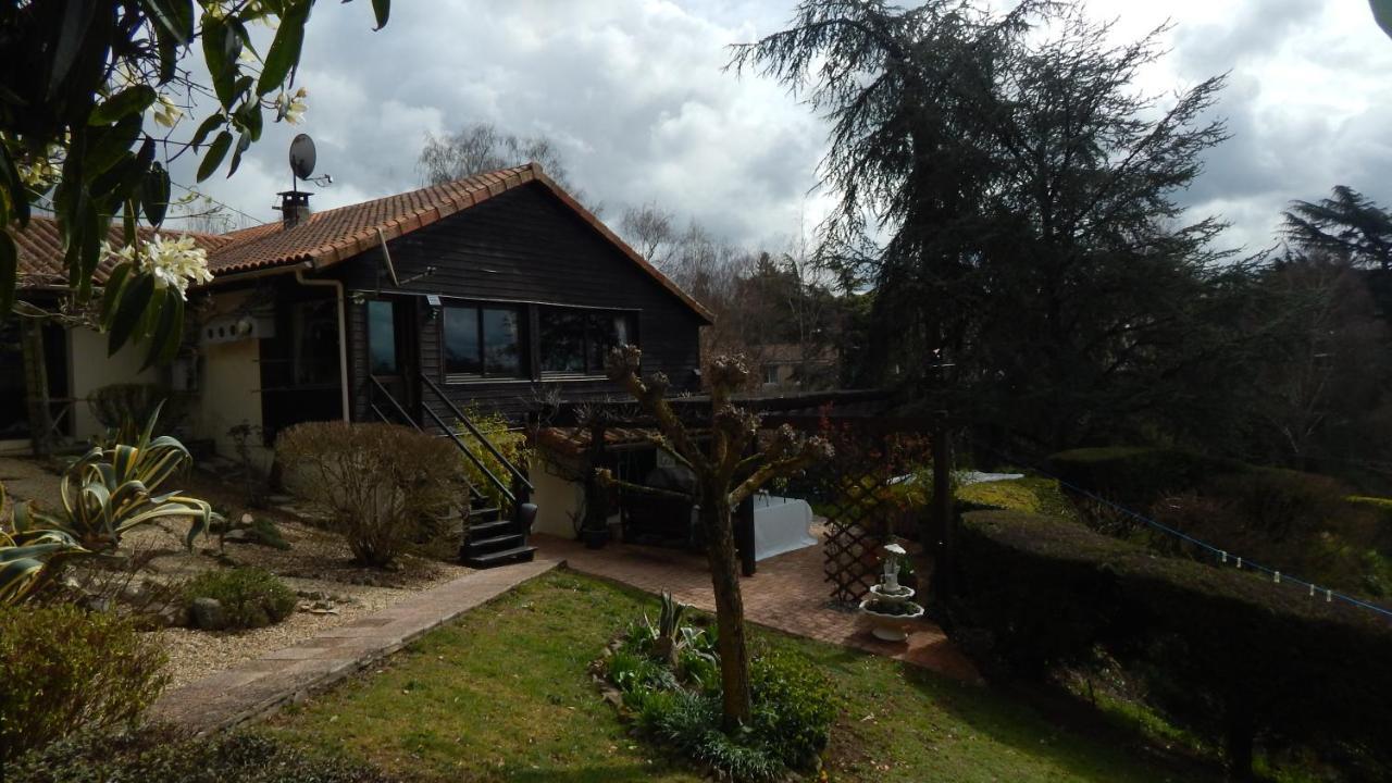 The Petite Chalet Chambre D'Hotes L'Isle-Jourdain  外观 照片